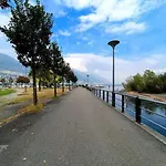 Appartement Maggiore Waterfront Retreat - Walking Distance To Everything *