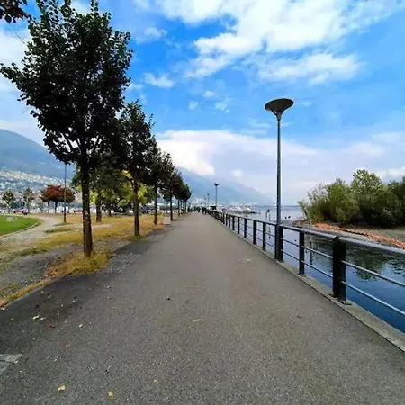 アパート Maggiore Waterfront Retreat - Walking Distance To Everything *