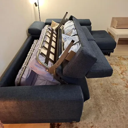 Apartment Maggiore Waterfront Retreat - Walking Distance To Everything