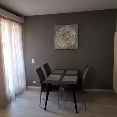 Appartement Maggiore Waterfront Retreat - Walking Distance To Everything