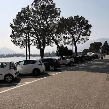 アパート Maggiore Waterfront Retreat - Walking Distance To Everything