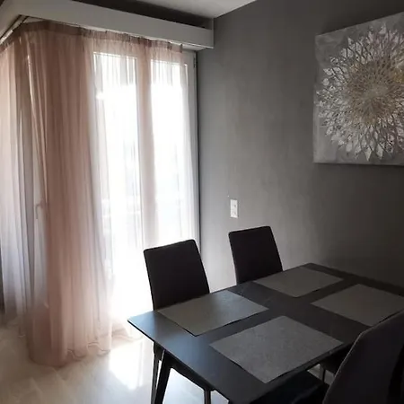 アパート Maggiore Waterfront Retreat - Walking Distance To Everything *
