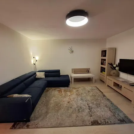 Maggiore Waterfront Retreat - Walking Distance To Everything Muralto