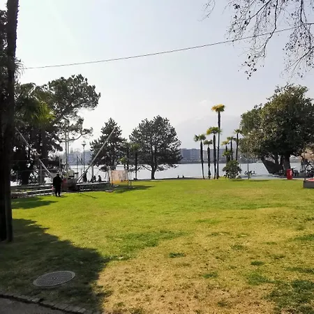 Maggiore Waterfront Retreat - Walking Distance To Everything アパート *