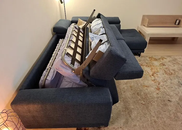 Apartment Maggiore Waterfront Retreat - Walking Distance To Everything